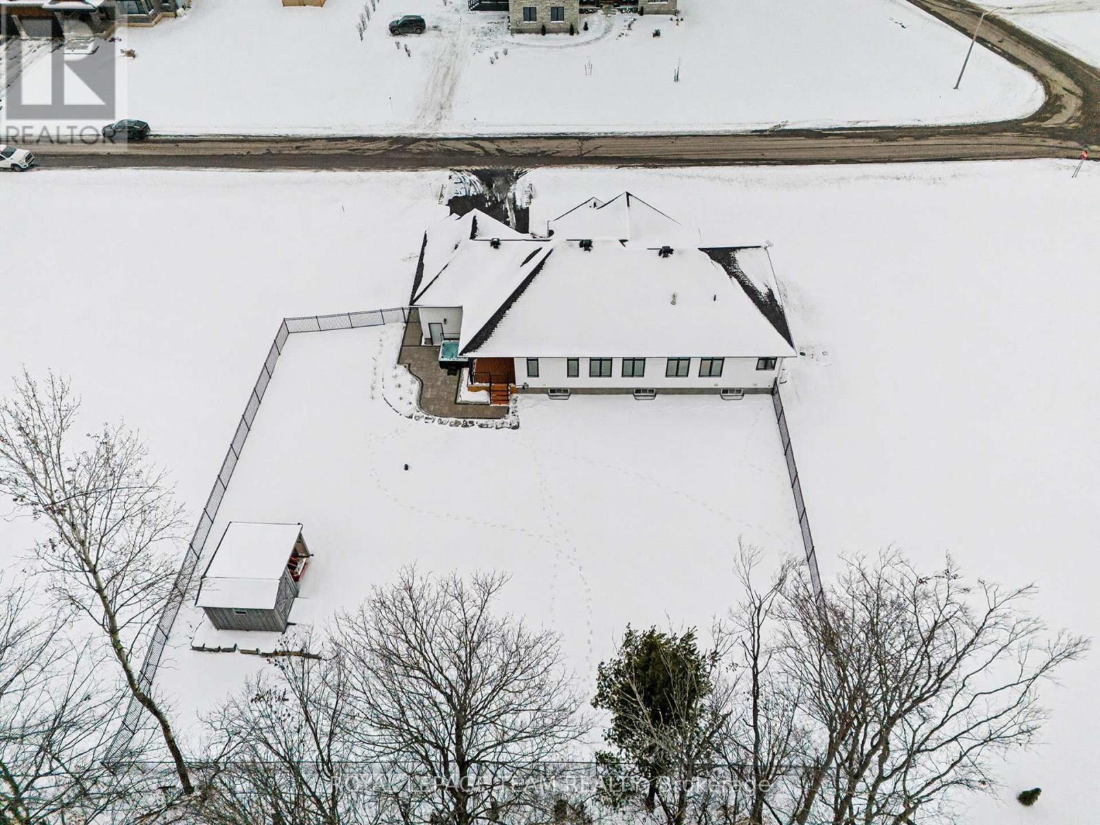 1685 Trizisky Street, North Dundas, ON - Outdoor With View