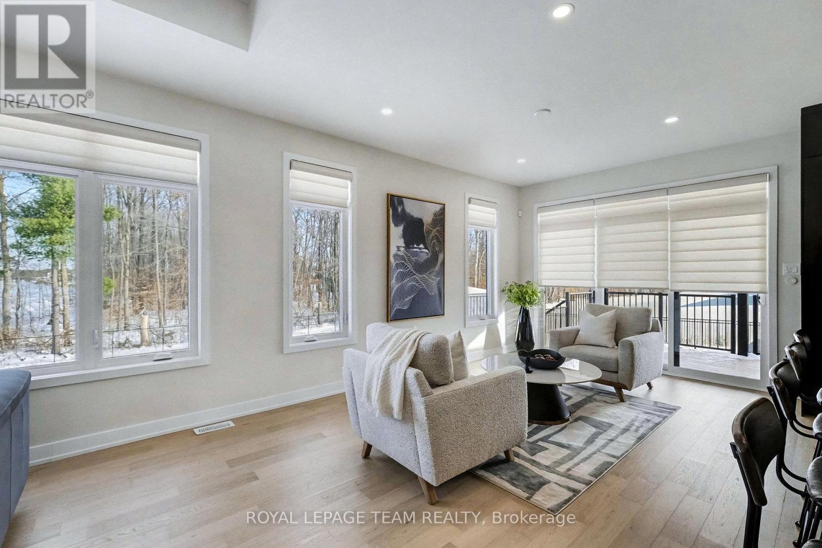 1685 Trizisky Street, North Dundas, ON - Indoor Photo Showing Other Room