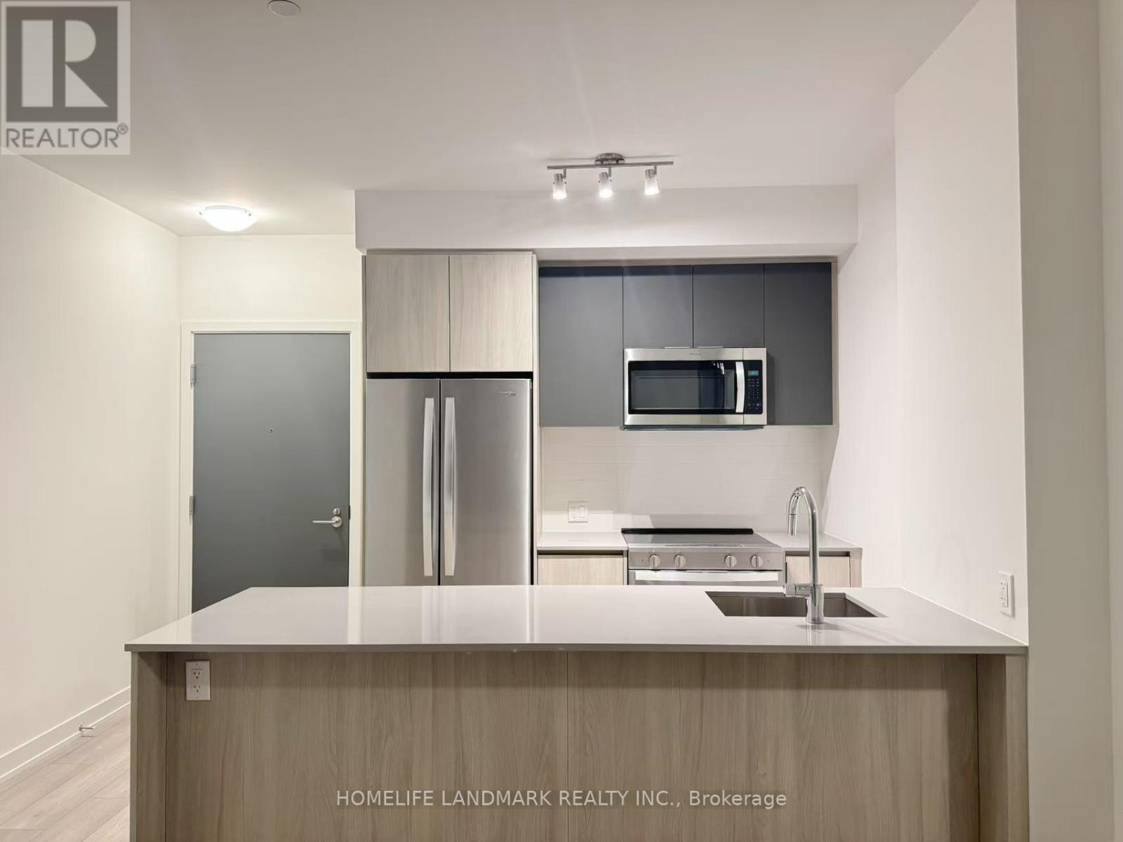 1001 - 5858 Yonge Street, Toronto, ON - Indoor Photo Showing Kitchen With Double Sink
