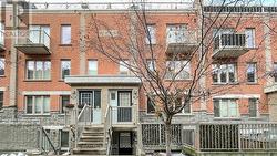 226 - 25 TURNTABLE CRESCENT Toronto, ON M6H 4K8