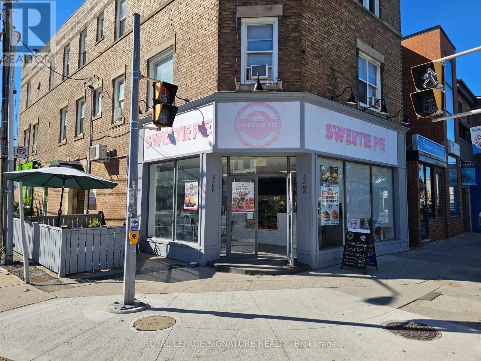 3308 Yonge Street, Toronto, ON