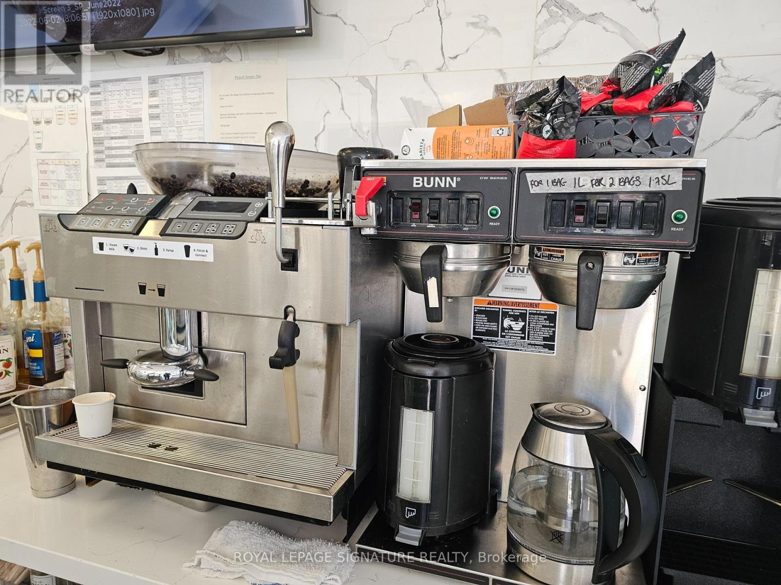 3308 Yonge Street, Toronto, ON