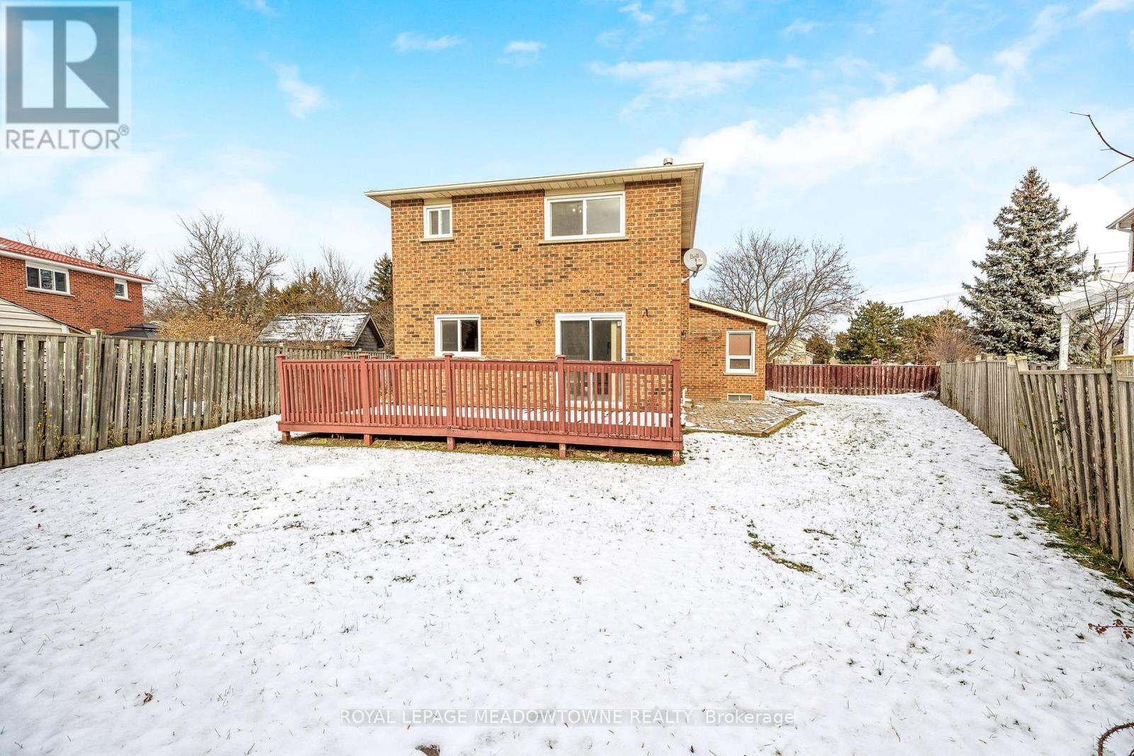 165 Vodden Street W, Brampton, ON - Outdoor