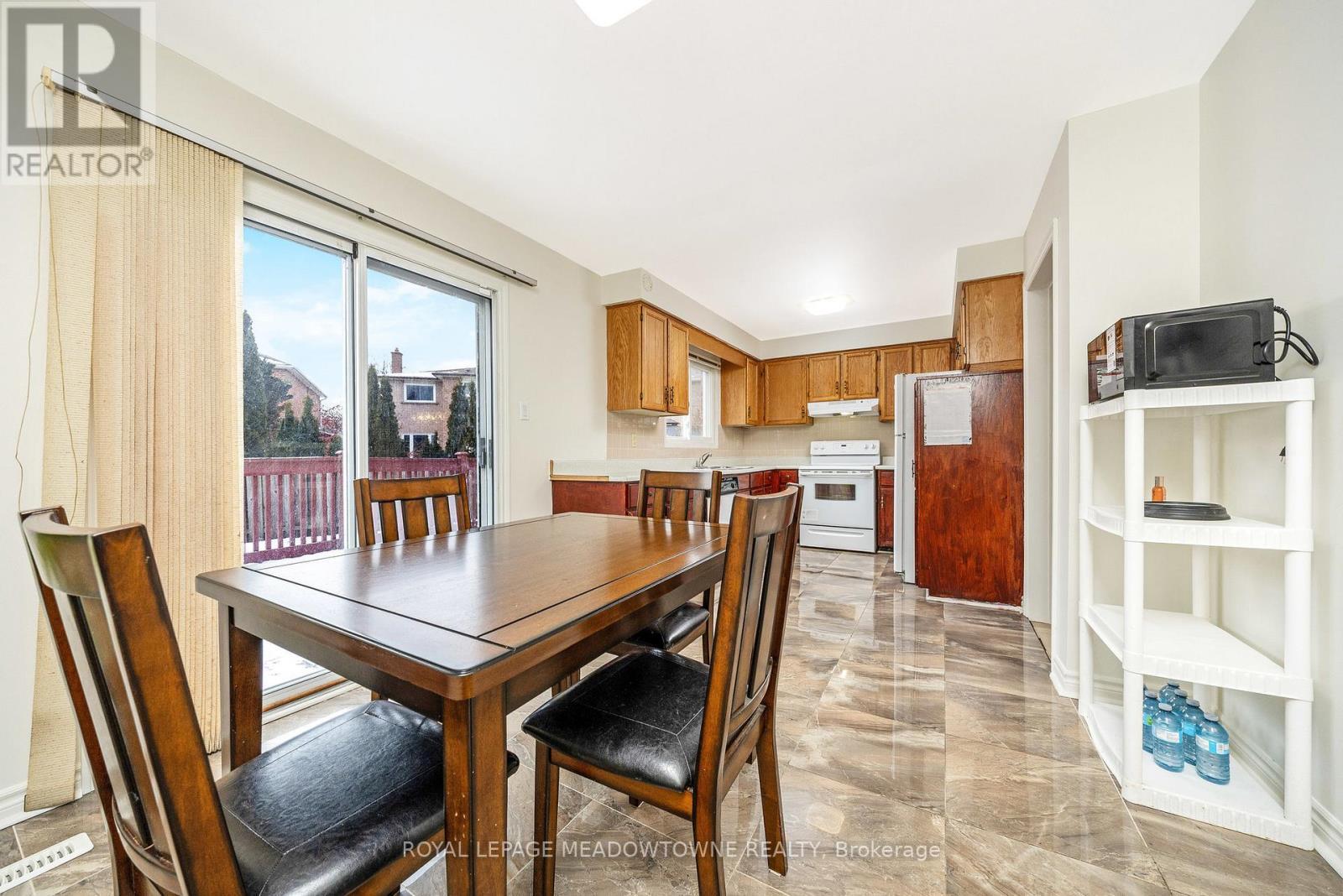 165 Vodden Street W, Brampton, ON - Indoor