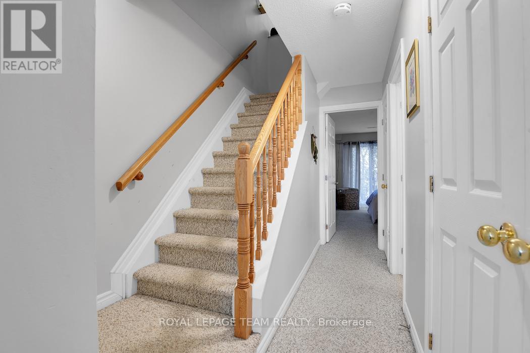 131 Tall Pines Pine, Ottawa, ON - Indoor Photo Showing Other Room