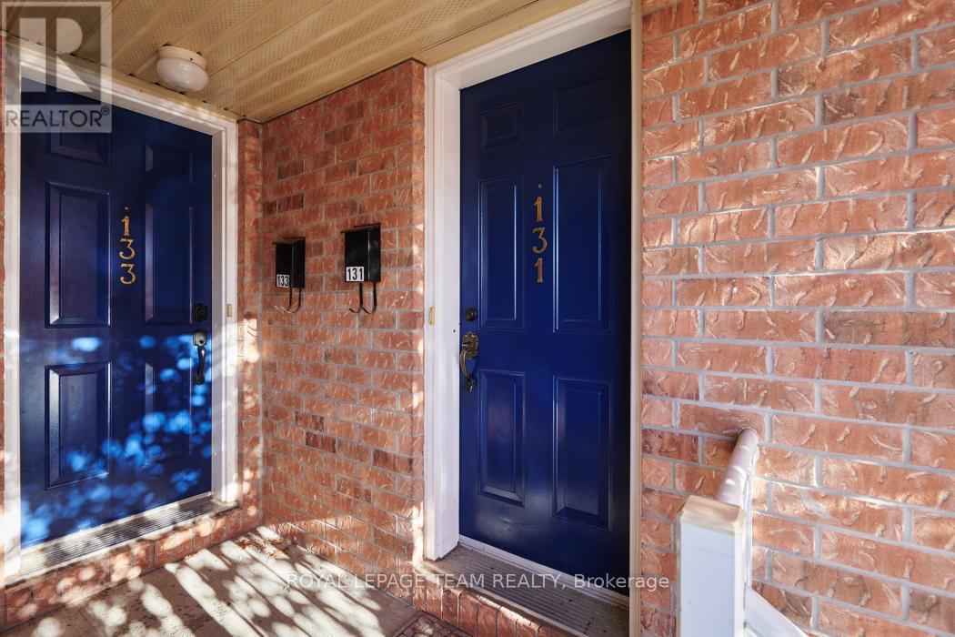 131 Tall Pines Pine, Ottawa, ON -