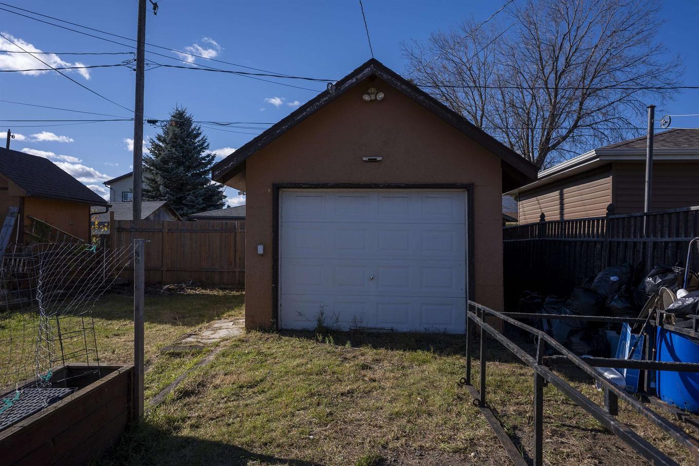 535 Mcbain Street, Thunder Bay, ON - Outdoor