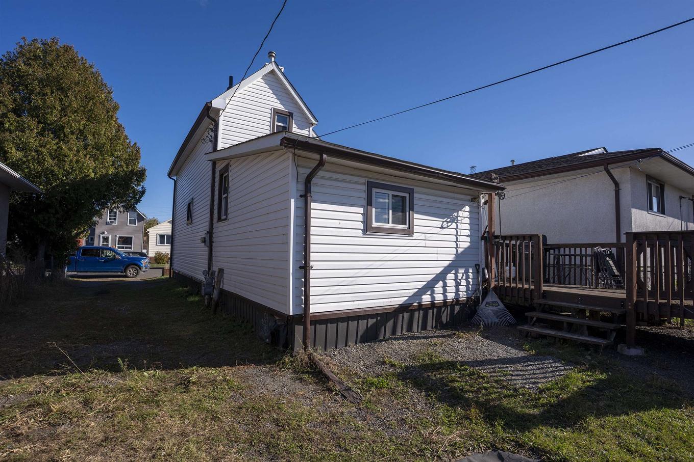535 Mcbain Street, Thunder Bay, ON - Outdoor With Exterior