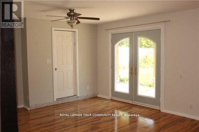 303 Kenwood Avenue, Georgina, ON - Indoor Photo Showing Other Room