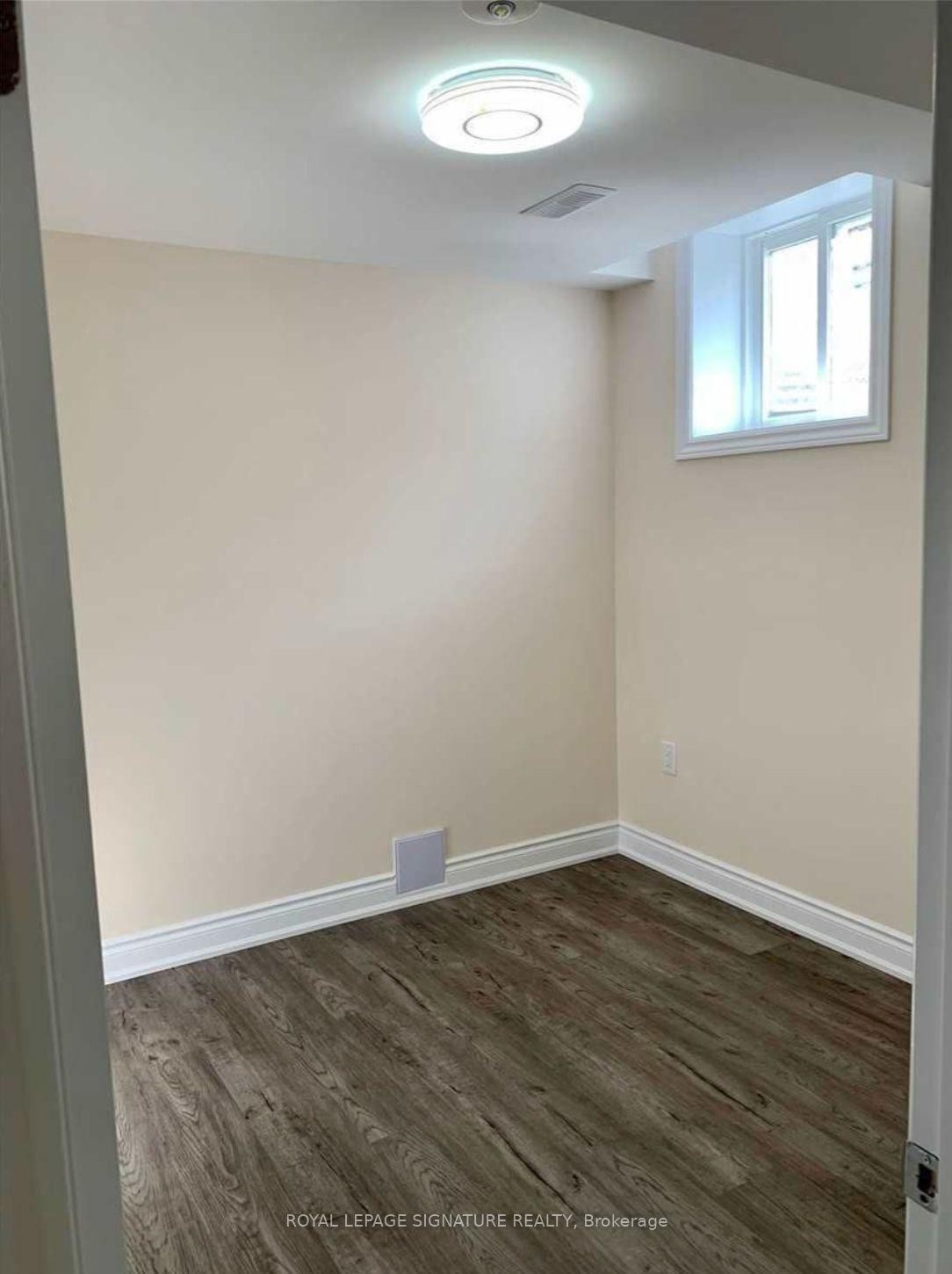 B-227 Nautical Boulevard, Oakville, ON - Indoor Photo Showing Other Room