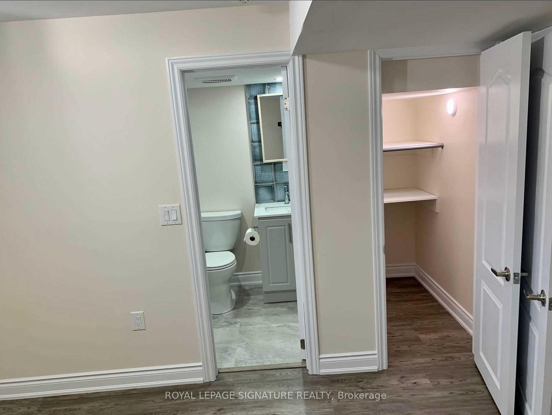 B-227 Nautical Boulevard, Oakville, ON - Indoor Photo Showing Bathroom