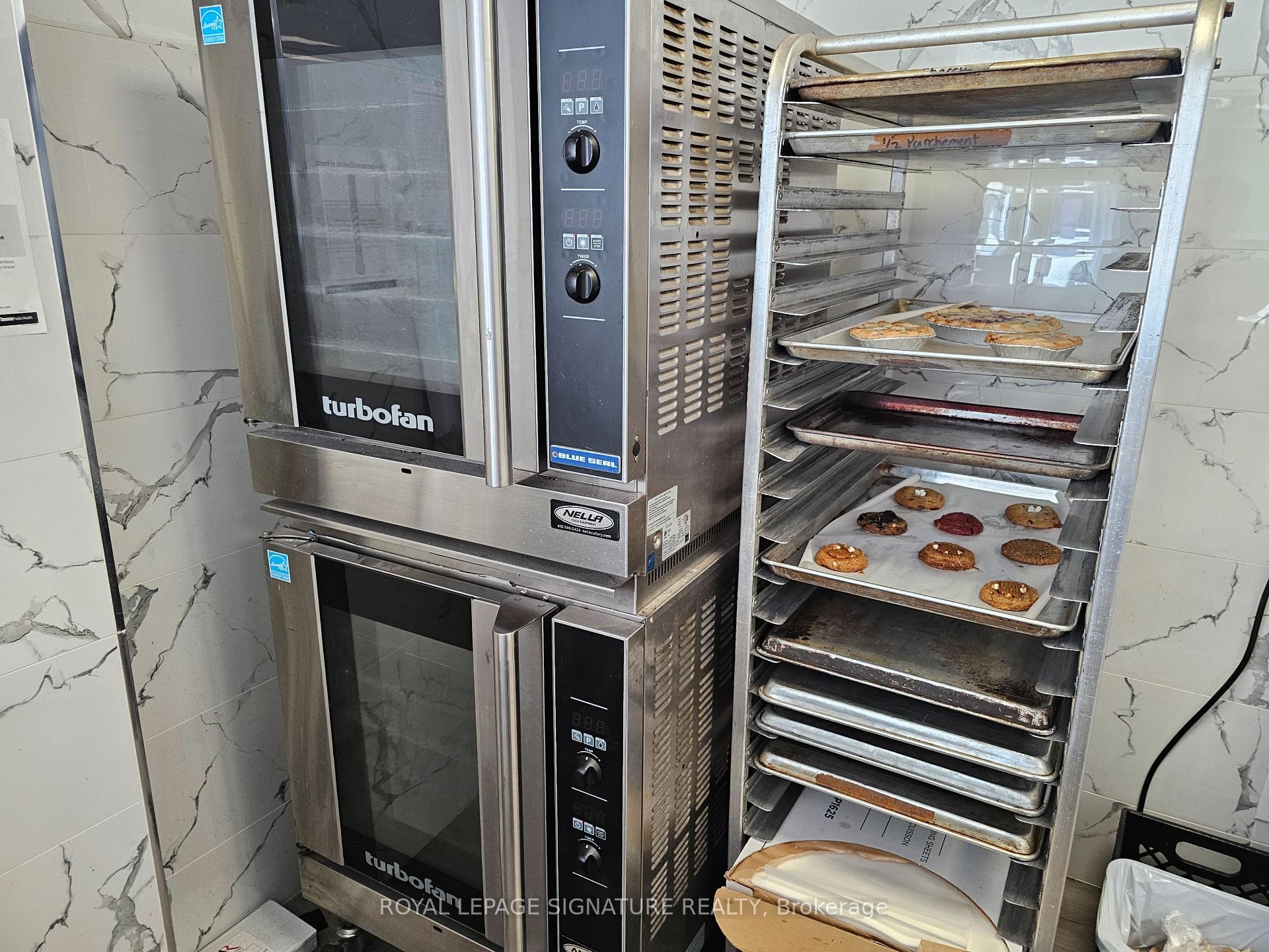 3308 Yonge Street, Toronto, ON