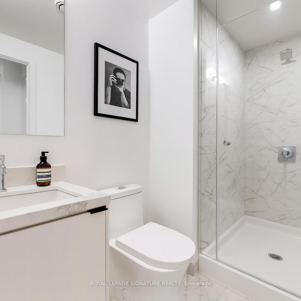 1905-252 Church Street, Toronto, ON - Indoor Photo Showing Bathroom