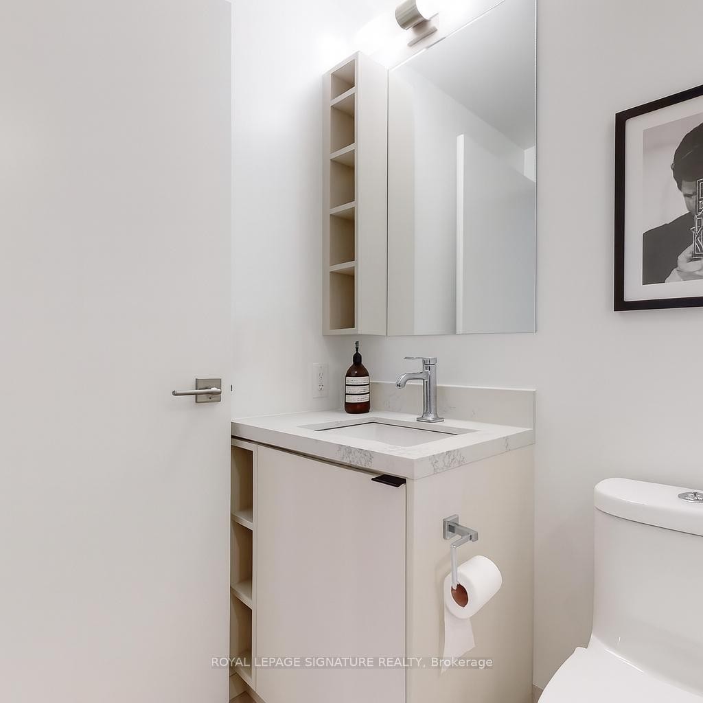 1905-252 Church Street, Toronto, ON - Indoor Photo Showing Bathroom