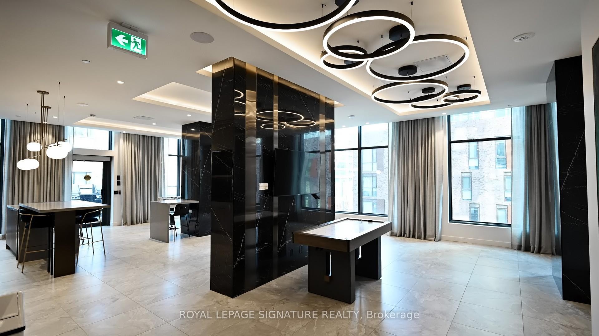 1905-252 Church Street, Toronto, ON - Indoor Photo Showing Other Room