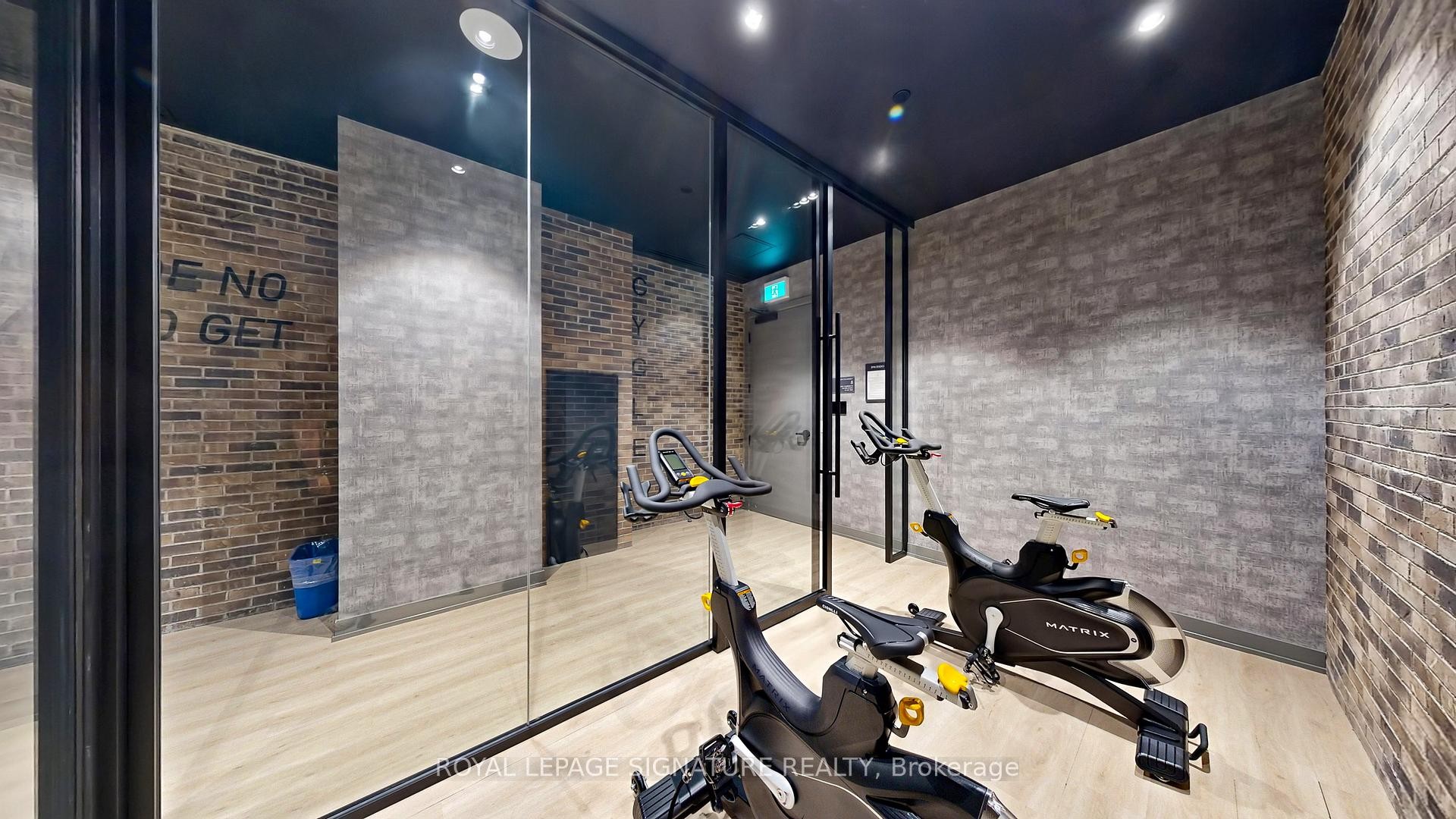 1905-252 Church Street, Toronto, ON - Indoor Photo Showing Other Room