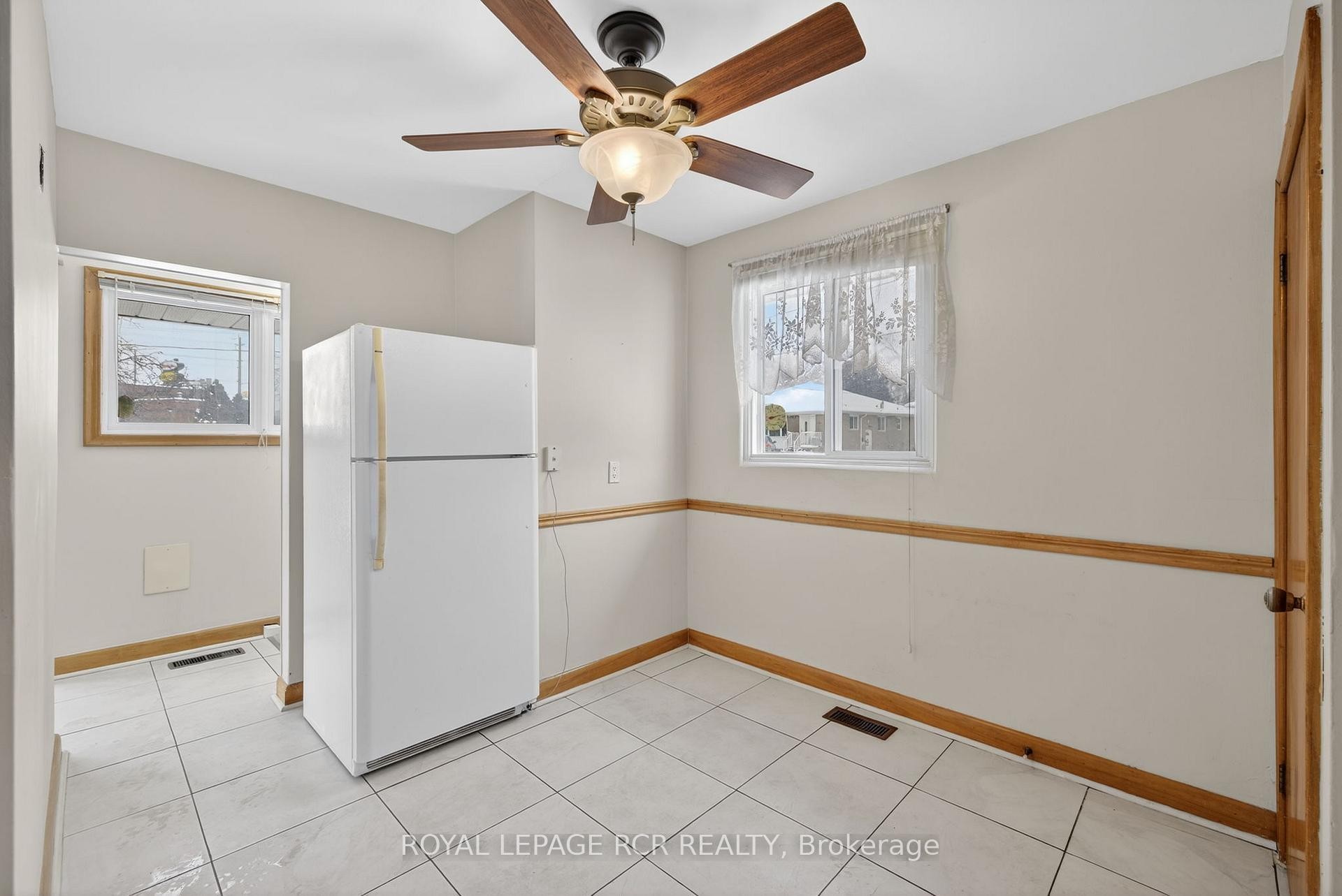 159 Penn Avenue, Newmarket, ON