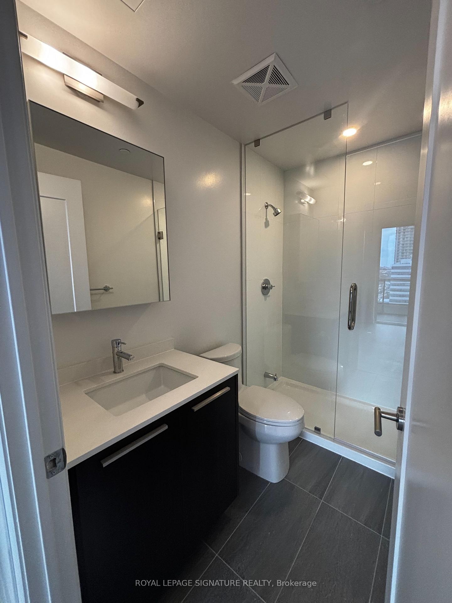 1309-65 Broadway Avenue, Toronto, ON - Indoor Photo Showing Bathroom