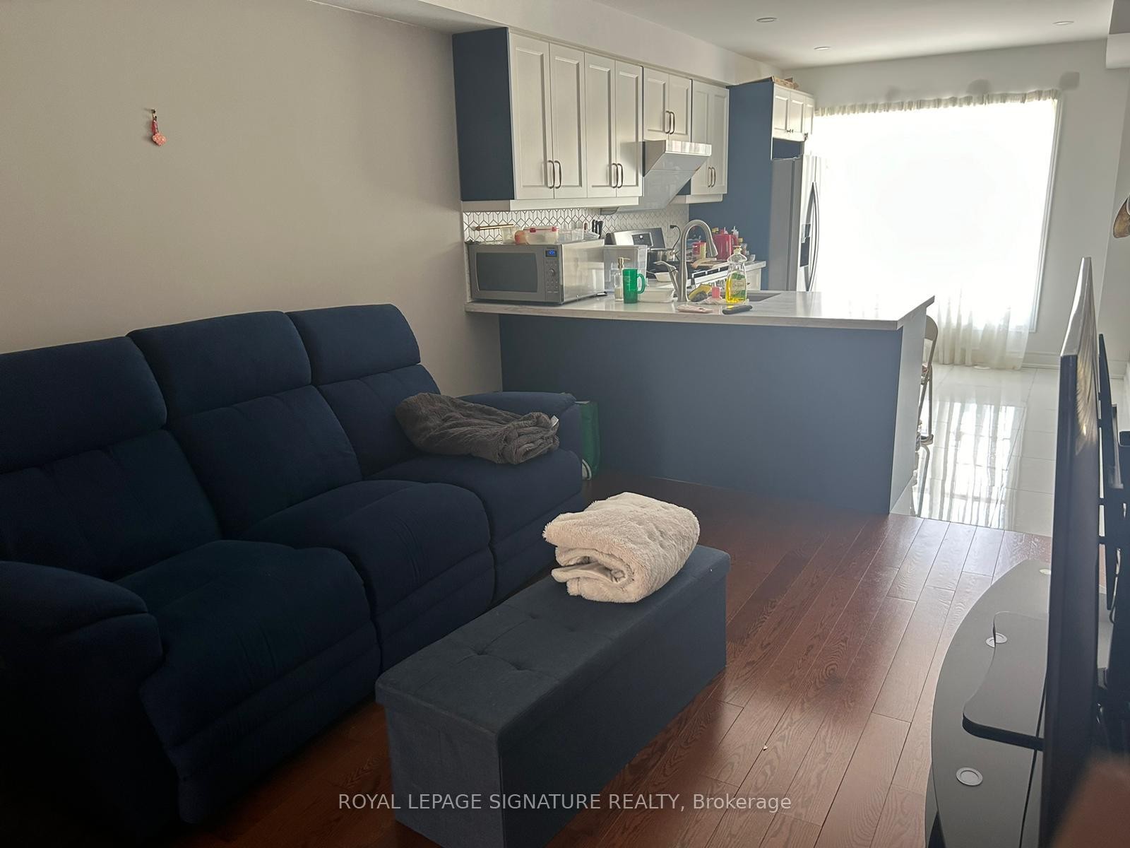 11 Exchequer Place, Toronto, ON - Indoor