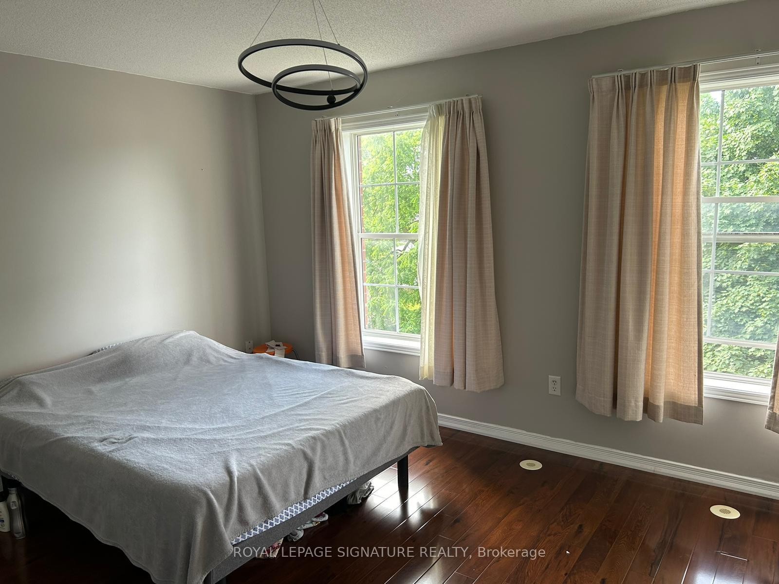 11 Exchequer Place, Toronto, ON - Indoor Photo Showing Bedroom
