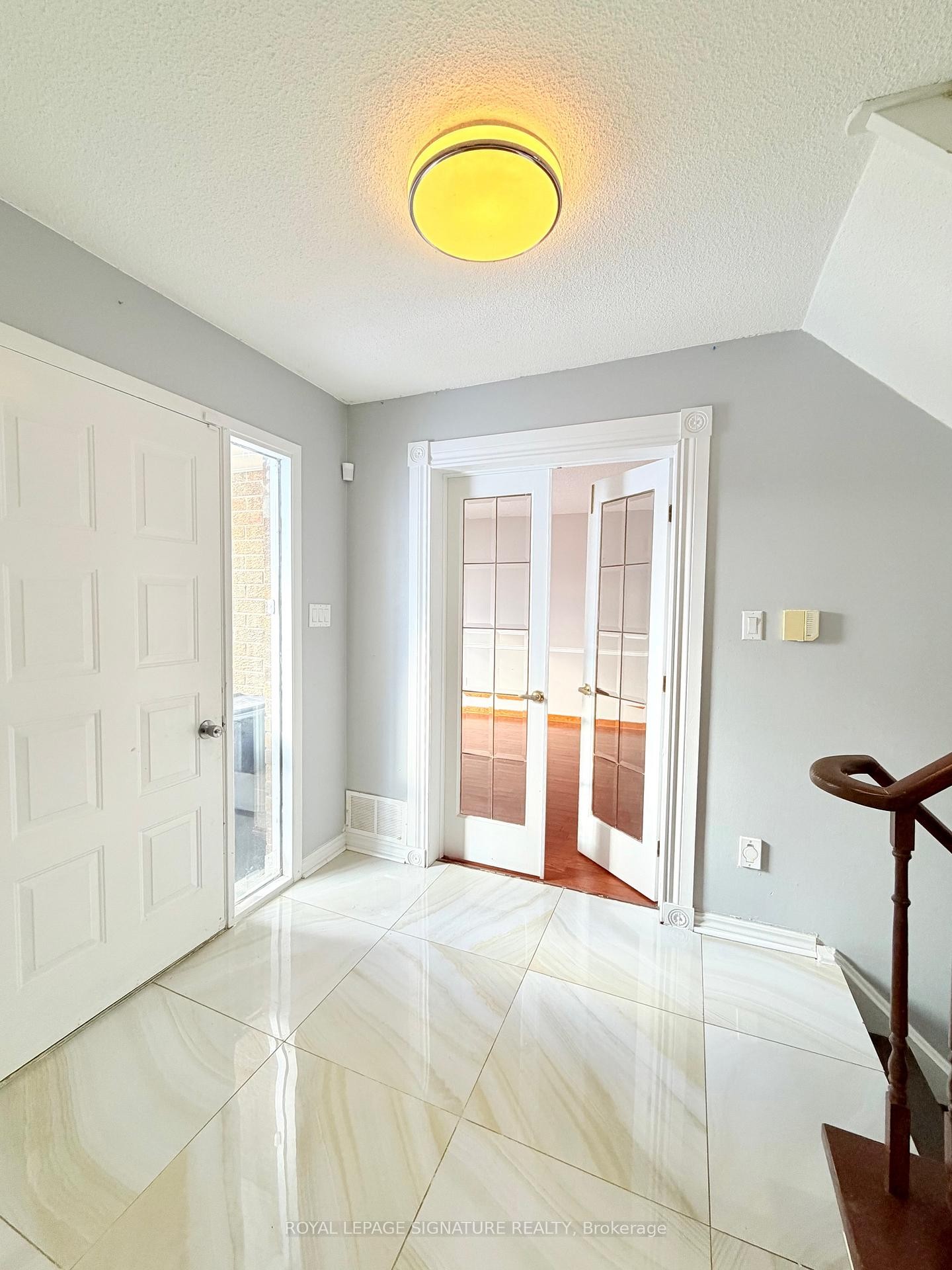 Room 1-41 Broadbridge Drive, Toronto, ON - Indoor Photo Showing Other Room