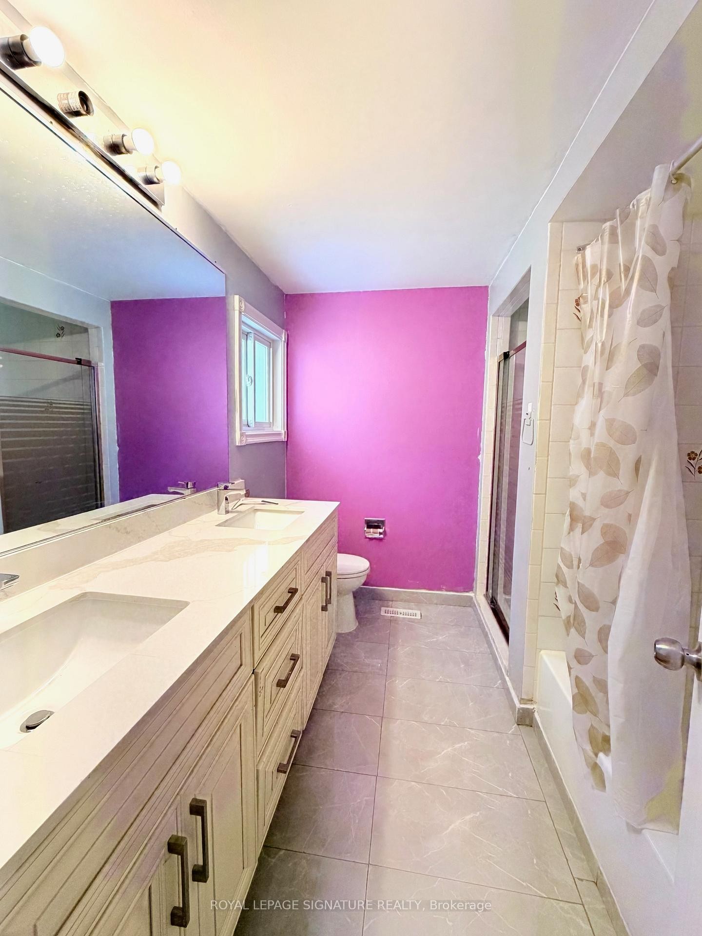 Room 1-41 Broadbridge Drive, Toronto, ON - Indoor Photo Showing Bathroom