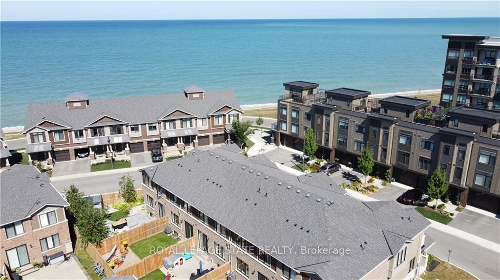 27 Waterview Lane, Grimsby, ON - Outdoor With Body Of Water With Facade