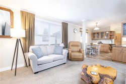 106-3120 Island Hwy Campbell River, BC V9W 5G1