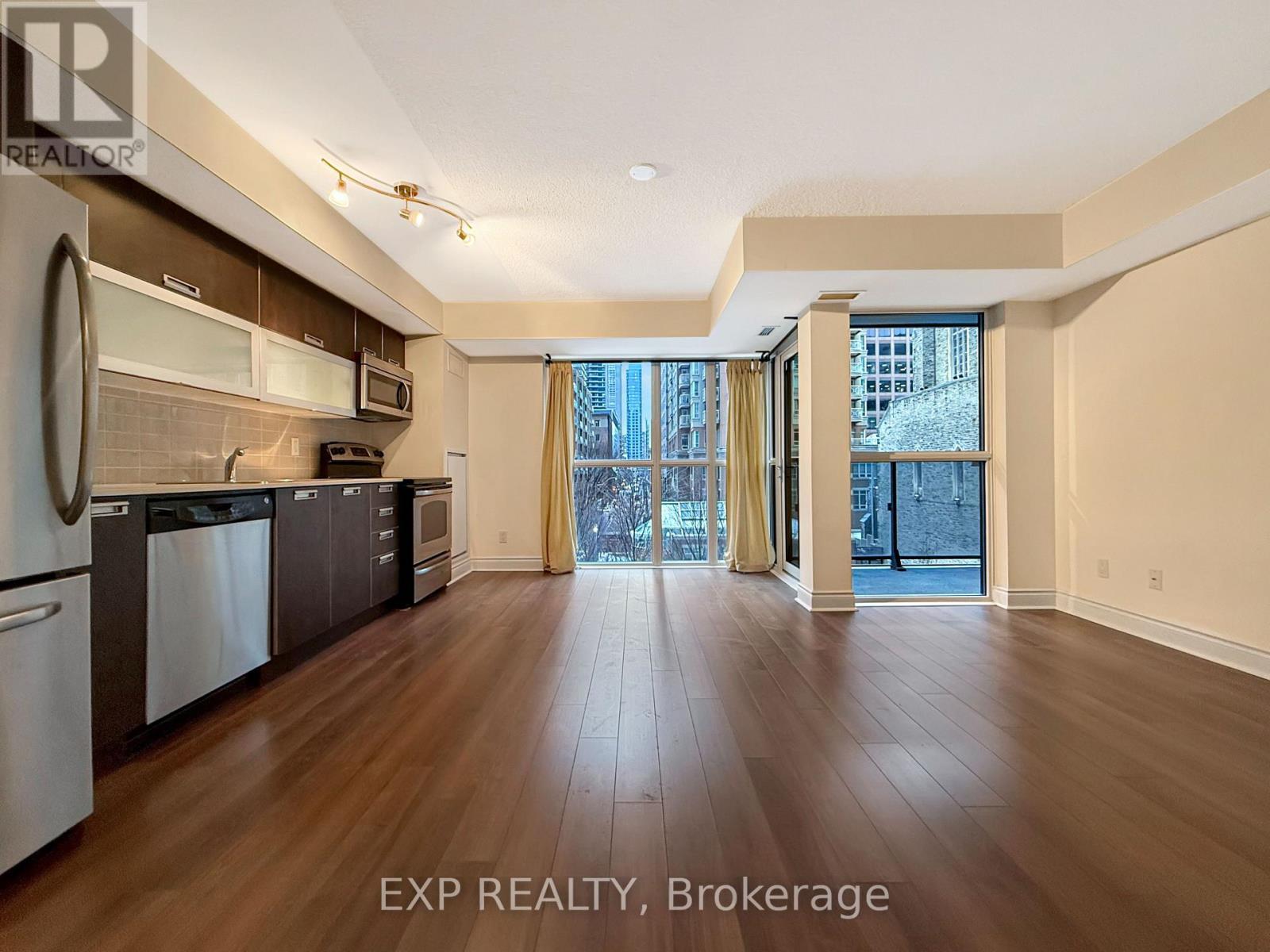 308 - 28 Ted Rogers Way, Toronto, ON - Indoor Photo Showing Kitchen With Stainless Steel Kitchen