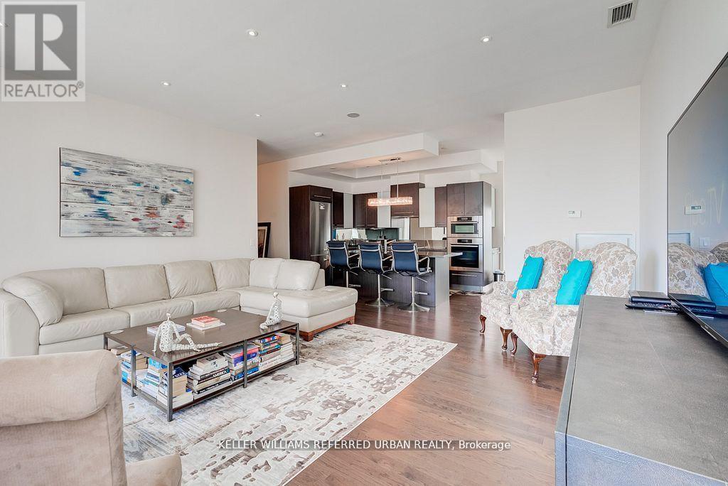 4406 - 80 John Street, Toronto, ON - Indoor Photo Showing Living Room