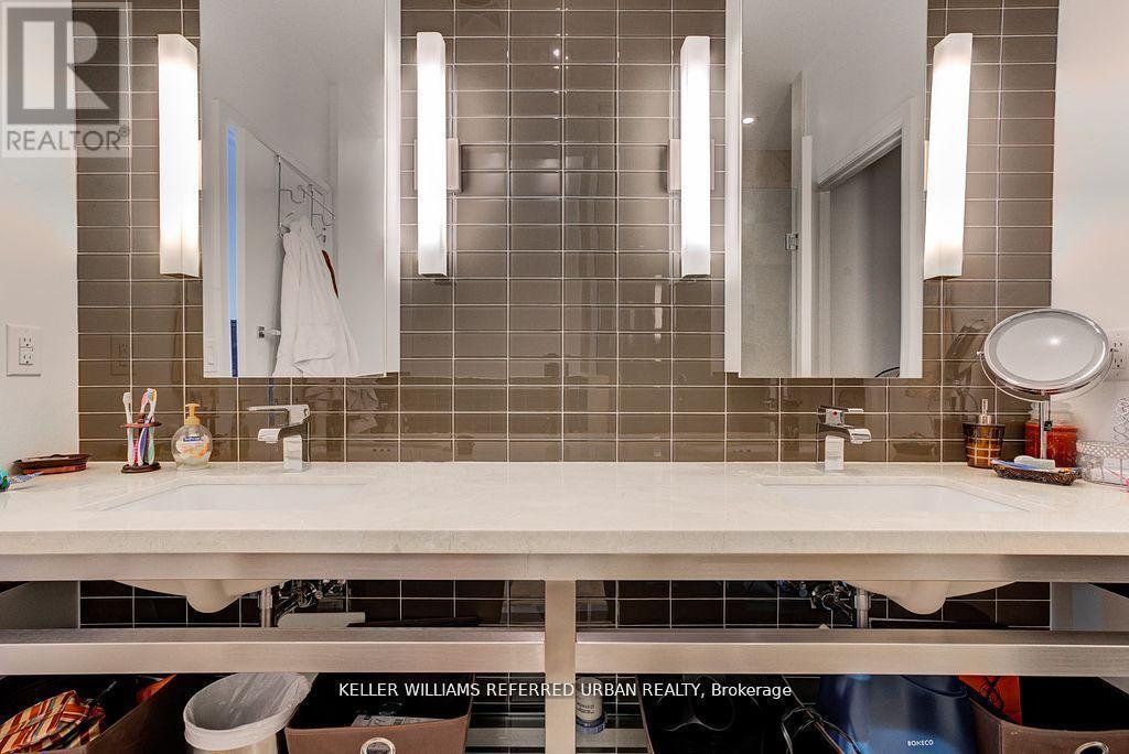 4406 - 80 John Street, Toronto, ON - Indoor