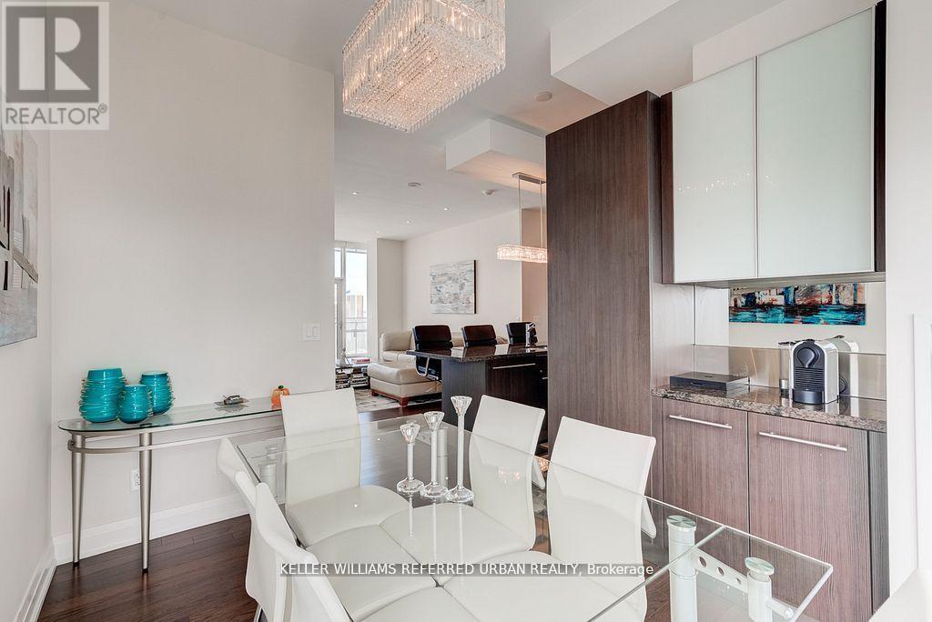 4406 - 80 John Street, Toronto, ON - Indoor Photo Showing Dining Room