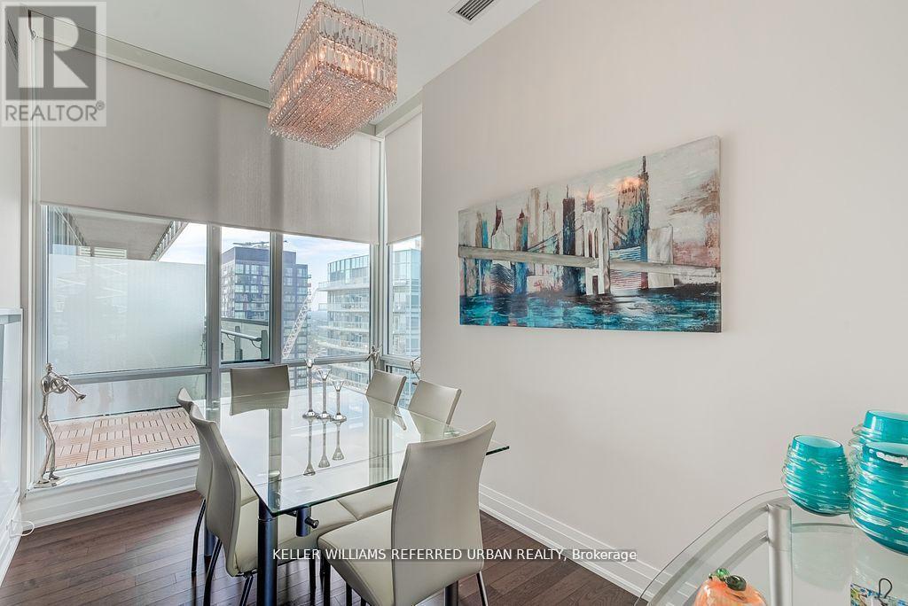 4406 - 80 John Street, Toronto, ON - Indoor Photo Showing Dining Room