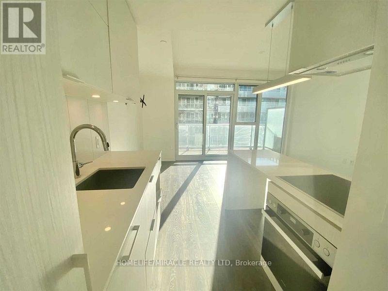 815 - 20 Richardson Street, Toronto, ON - Indoor