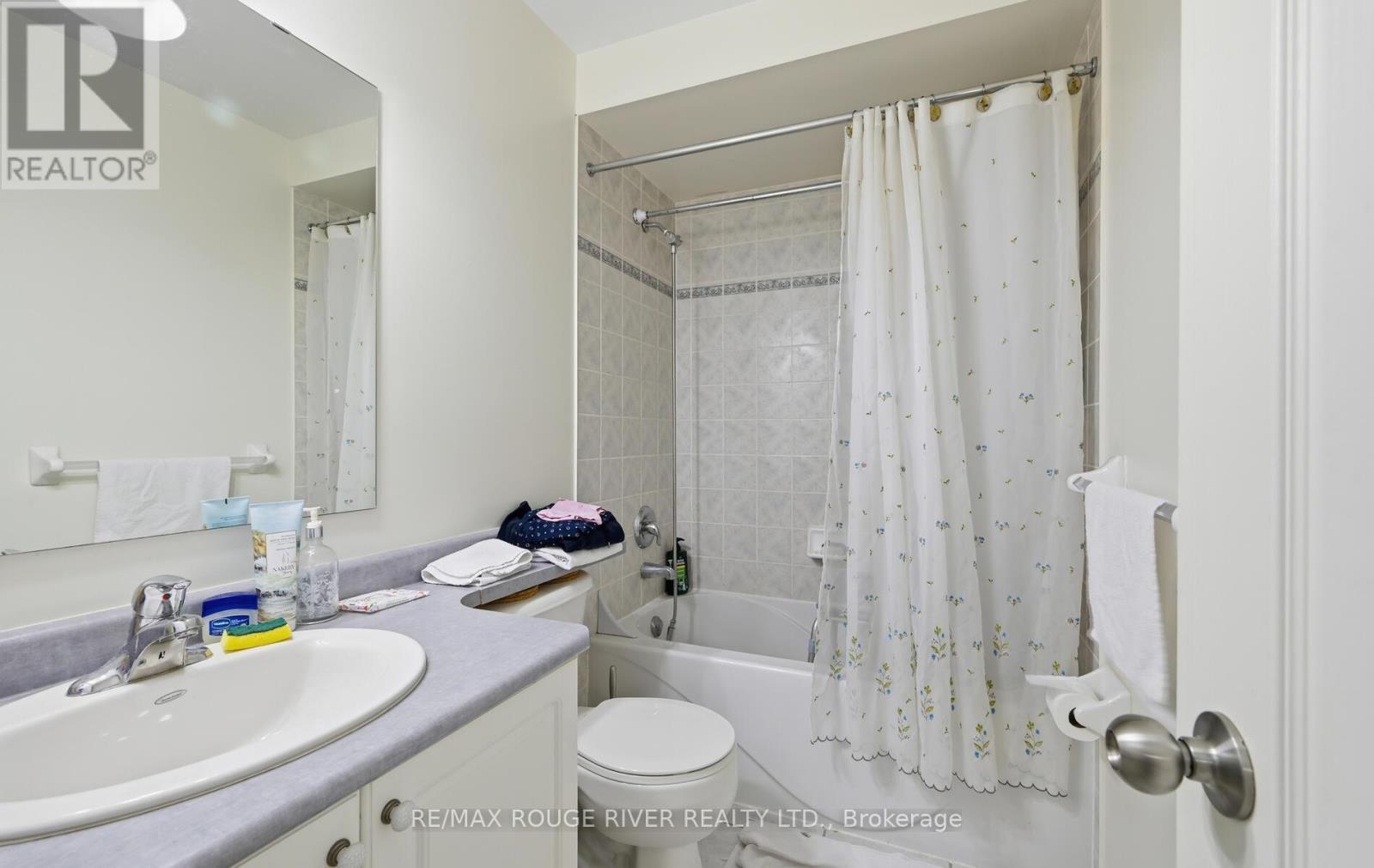 38 - 1850 Kingston Road, Pickering, ON - Indoor Photo Showing Bathroom