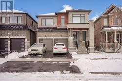 55 HOAD STREET N Clarington, ON L1B 0W1