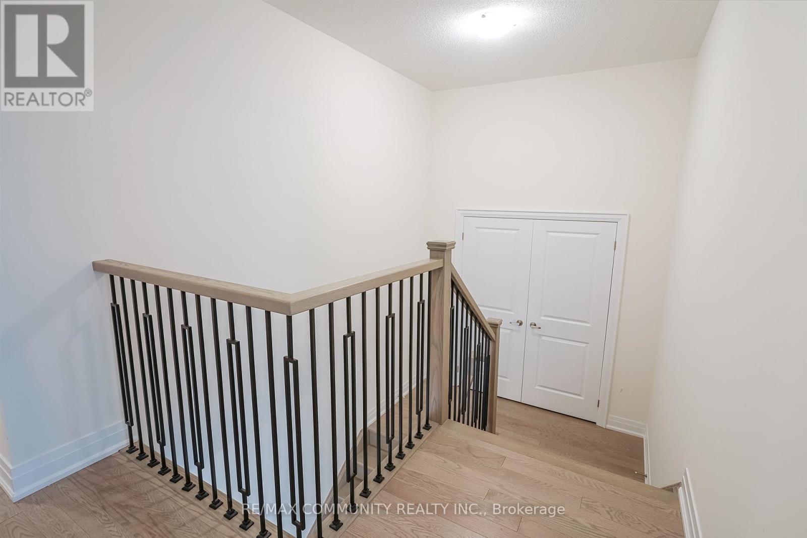 55 Hoad Street N, Clarington, ON - Indoor Photo Showing Other Room