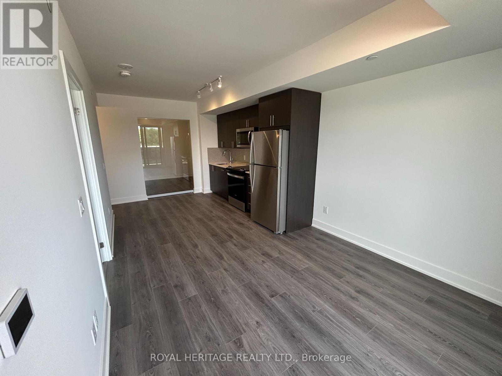 535 - 2545 Simcoe Street N, Oshawa, ON - Indoor Photo Showing Kitchen