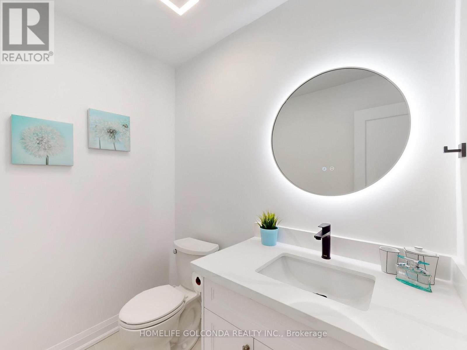14 Brigadoon Crescent, Toronto, ON - Indoor Photo Showing Bathroom