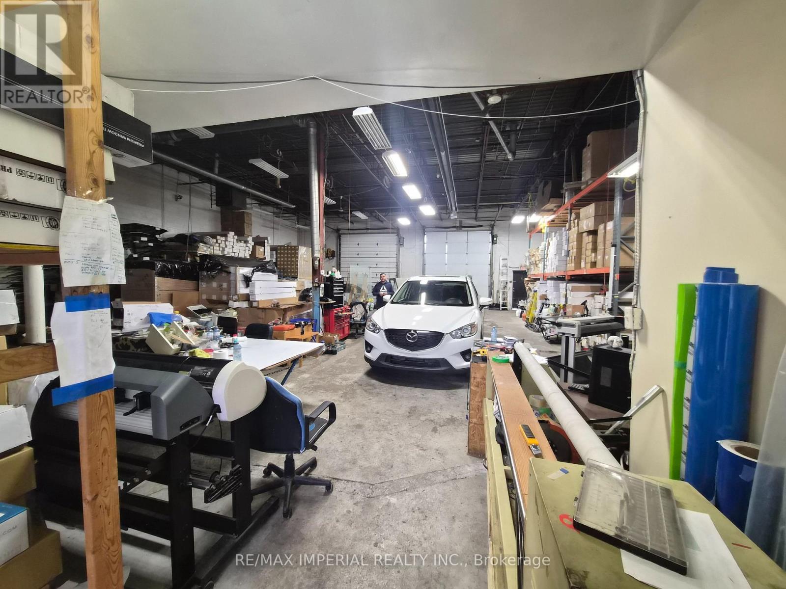 9-10 - 8600 Keele Street, Vaughan, ON