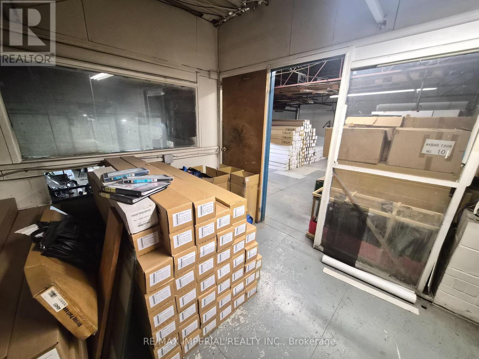 9-10 - 8600 Keele Street, Vaughan, ON