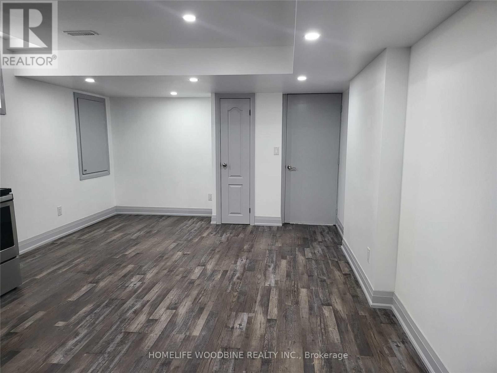 Bsmt - 341 Hincks Drive, Milton, ON - Indoor Photo Showing Other Room