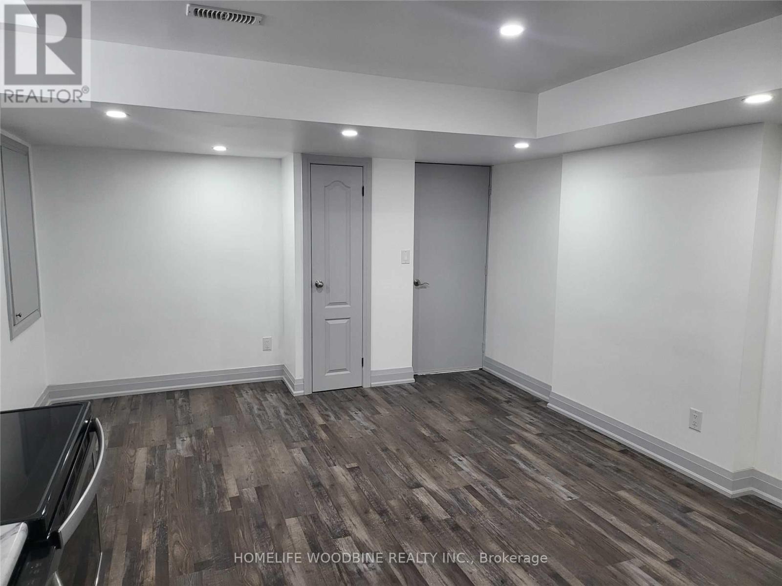 Bsmt - 341 Hincks Drive, Milton, ON - Indoor Photo Showing Other Room