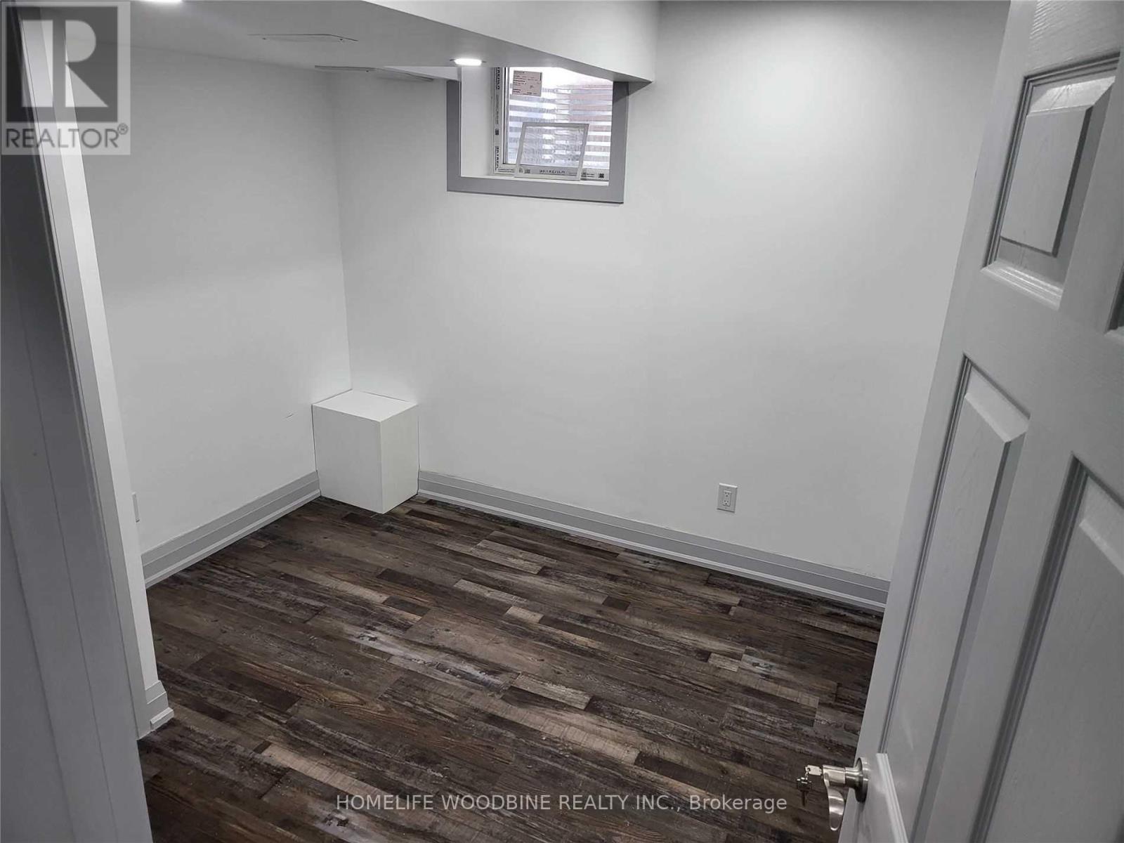 Bsmt - 341 Hincks Drive, Milton, ON - Indoor Photo Showing Other Room