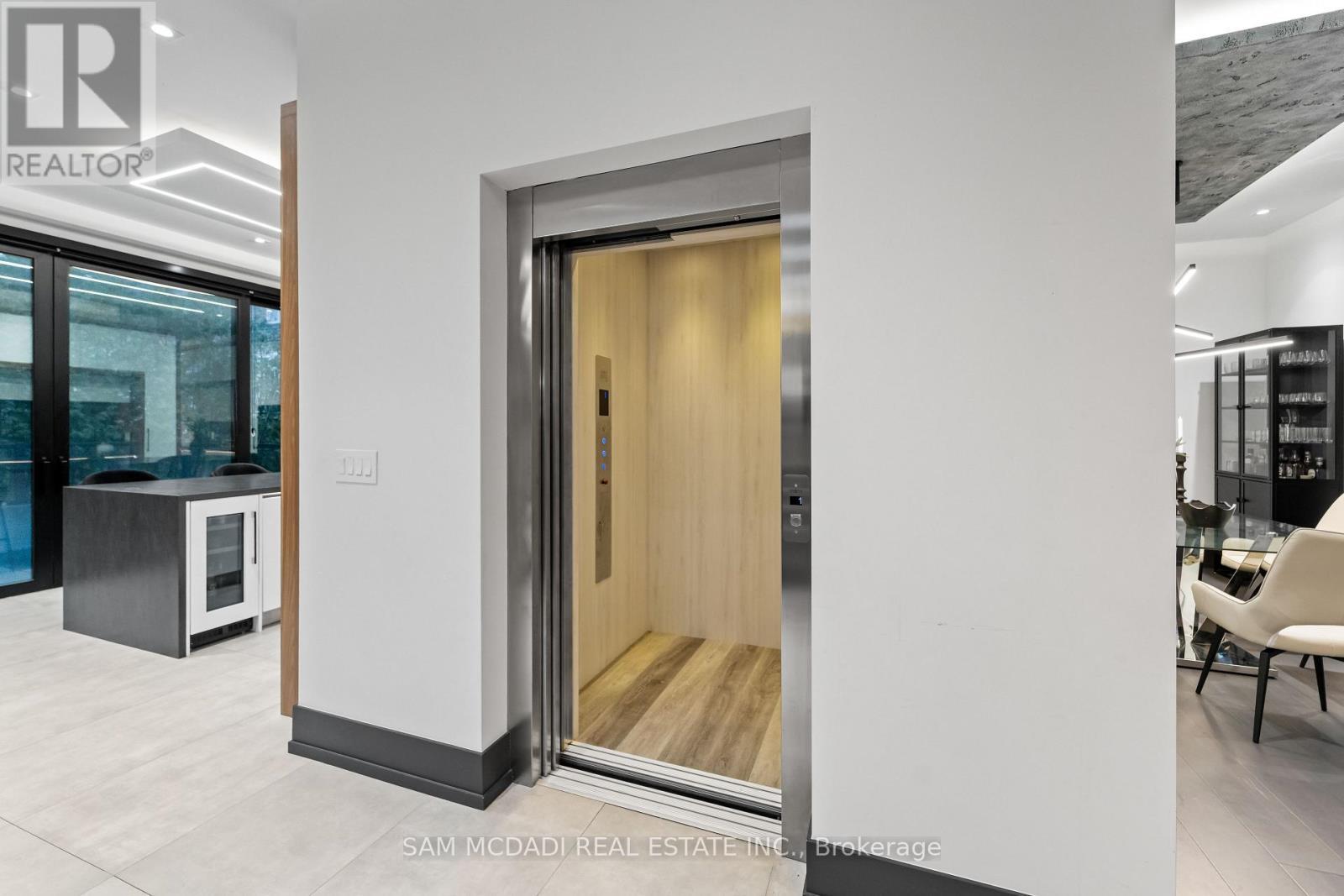 417 Union Street, Oakville, ON - Photo Showing Other Room