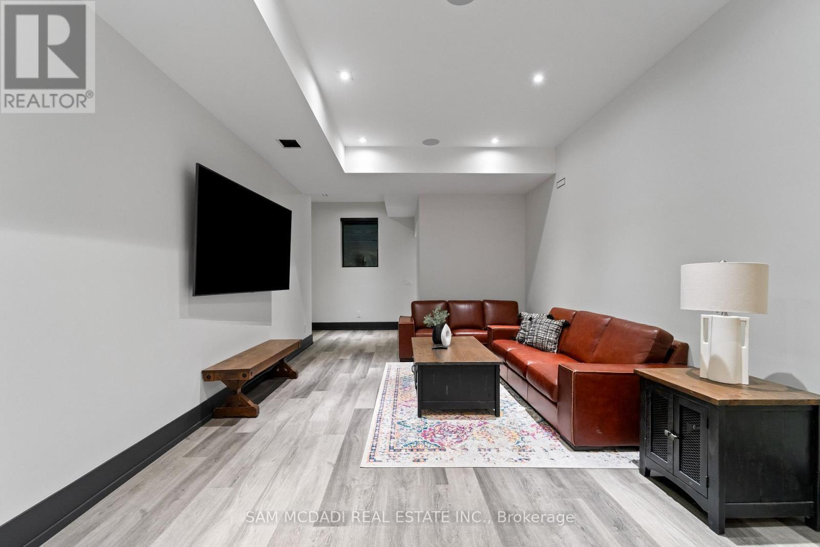 417 Union Street, Oakville, ON - Indoor