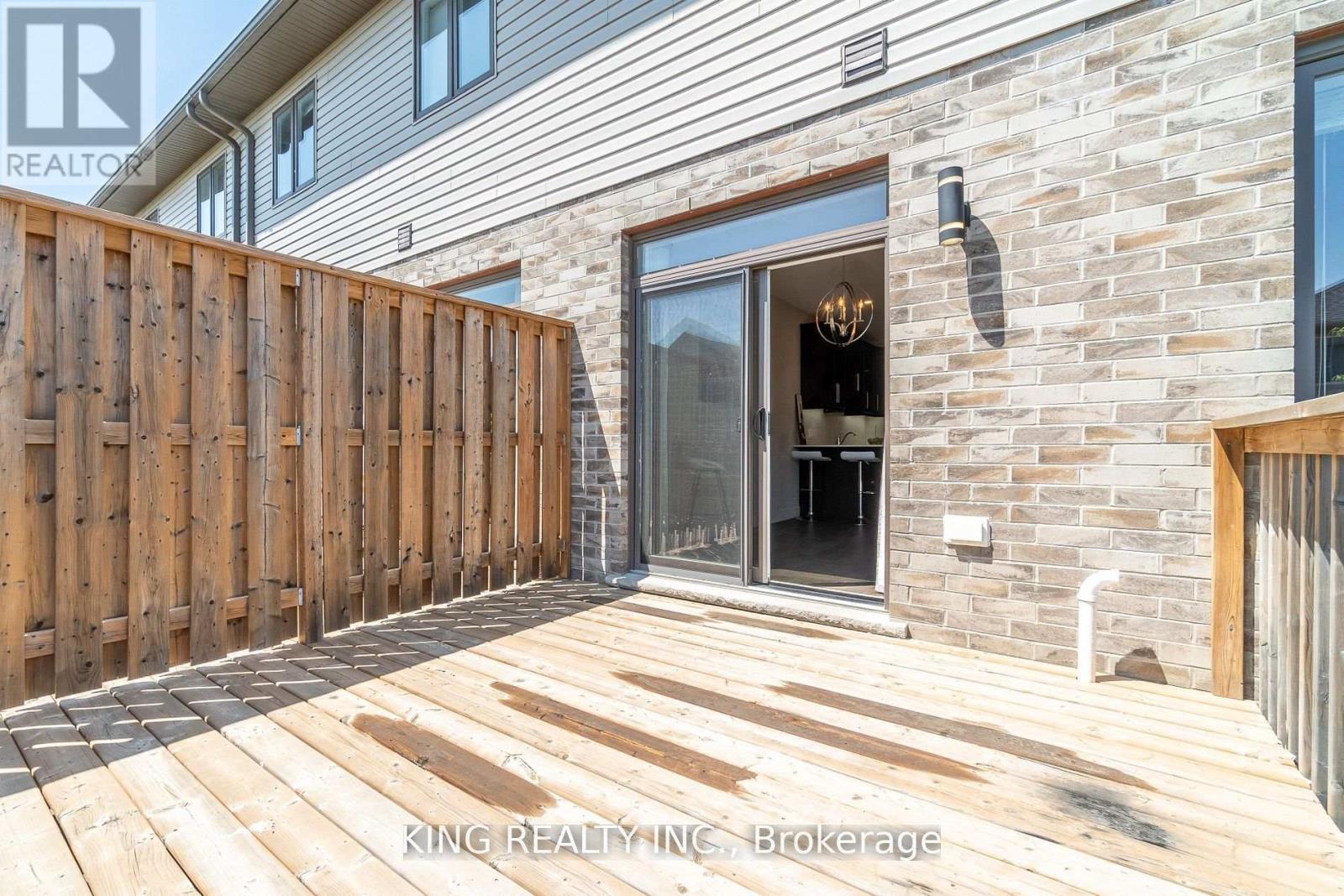 135 - 1960 Dalmagarry Road E, London North, ON - Outdoor With Deck Patio Veranda With Exterior