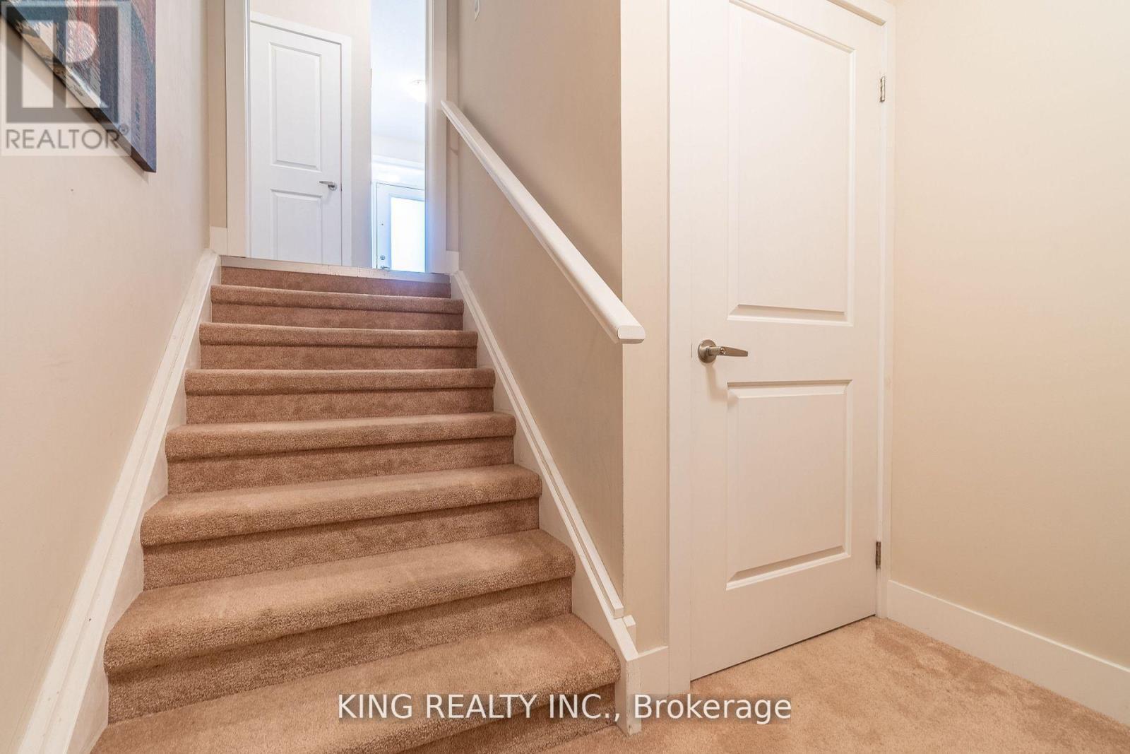 135 - 1960 Dalmagarry Road E, London North, ON - Indoor Photo Showing Other Room