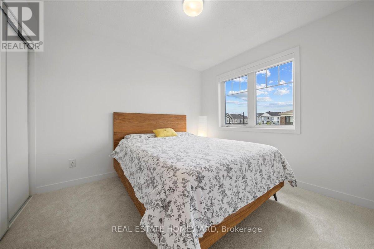 52 Kindred Row, Ottawa, ON - Indoor Photo Showing Bedroom