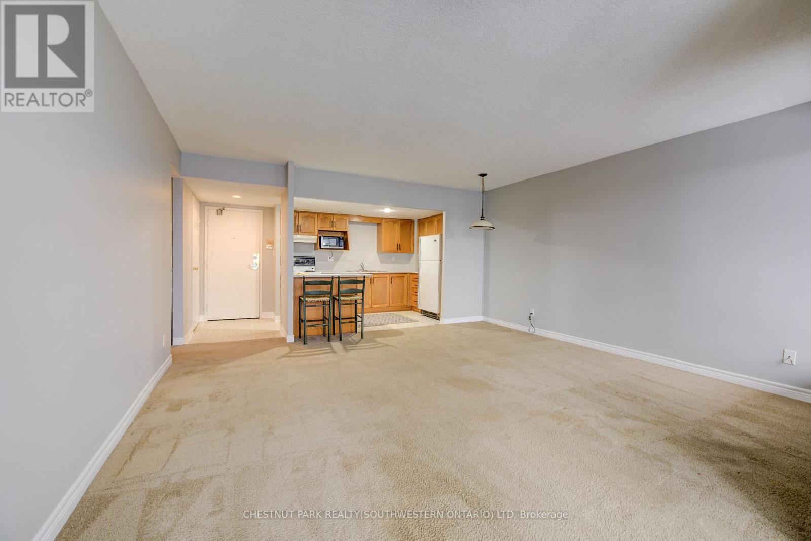 507 - 260 Sheldon Avenue N, Kitchener, ON - Indoor